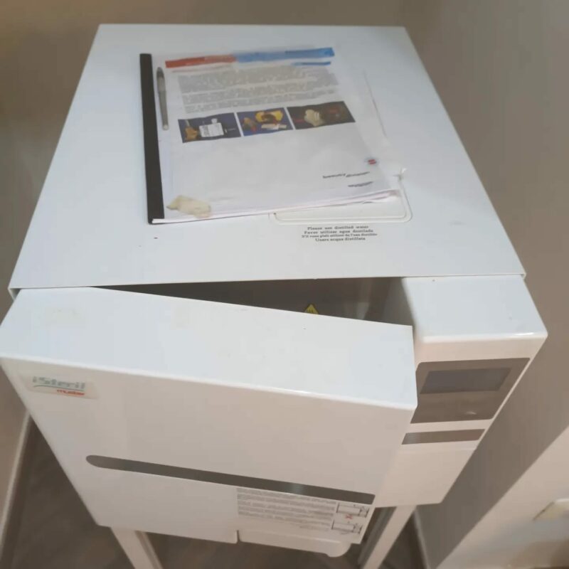 QUARK 7 Autoclave Muster & Dikson - Usato